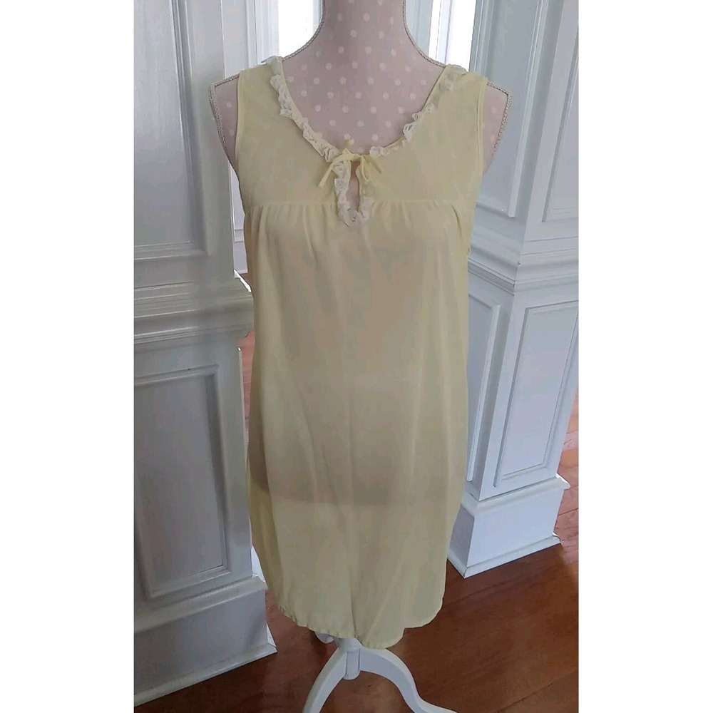 Vintage Berkliff Short Nightgown Yellow Sheer Nylon Lacy 🇺🇸 Size L 38-40